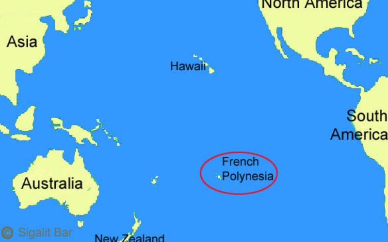 كم عدد سكان بولينيزيا الفرنسية 2023؟